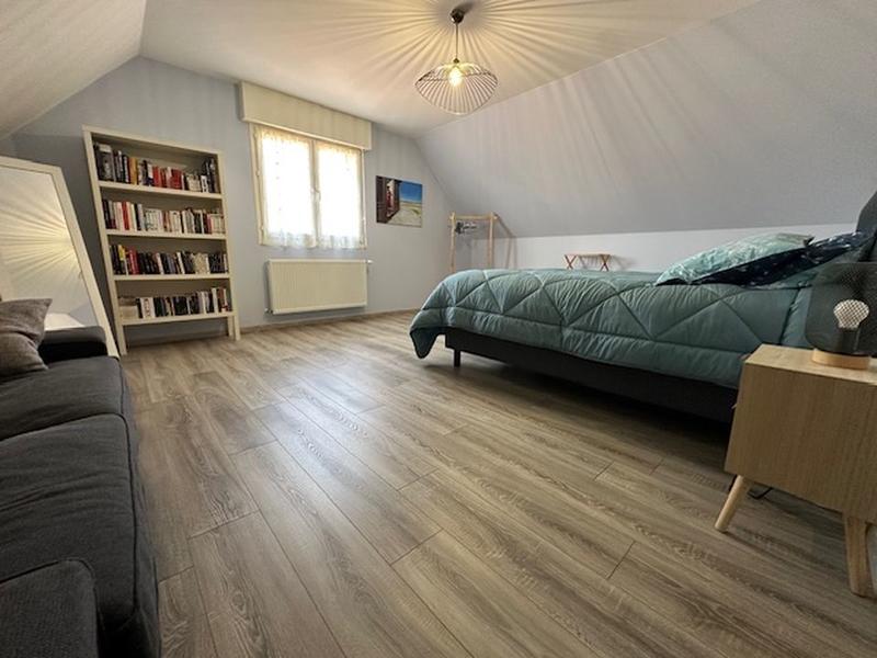 Propriété - 215 m² - 7 pièces