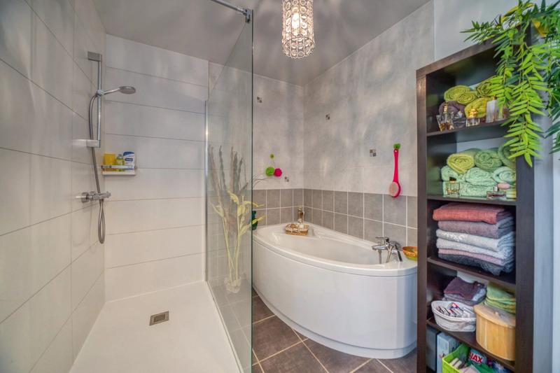 Maison - 143 m² - 7 pièces