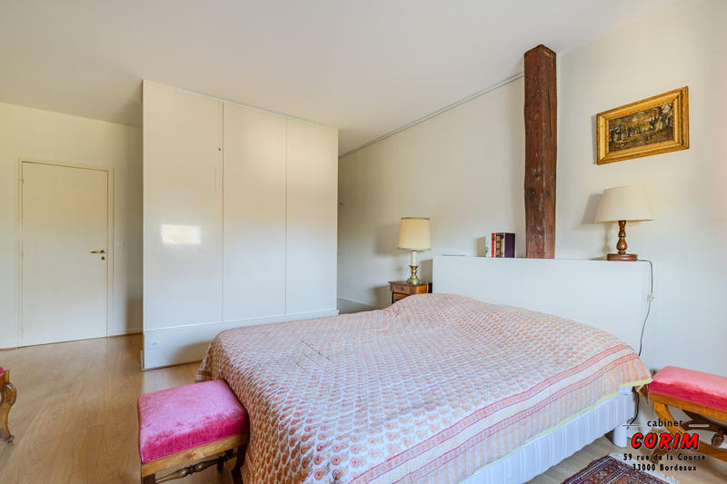 Appartement - 195 m² - 4 pièces