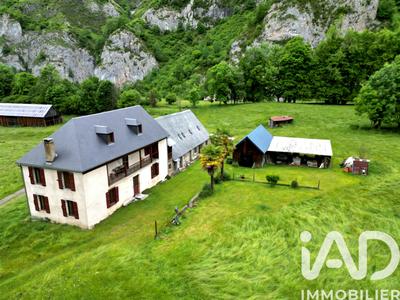 Maison de campagne - 290 m² - 14 pièces