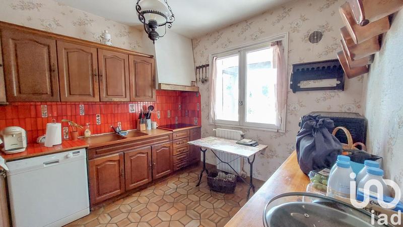 Maison - 215 m² - 8 pièces