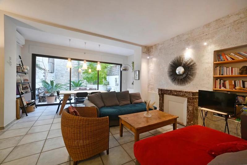 Maison - 187 m² - 7 pièces