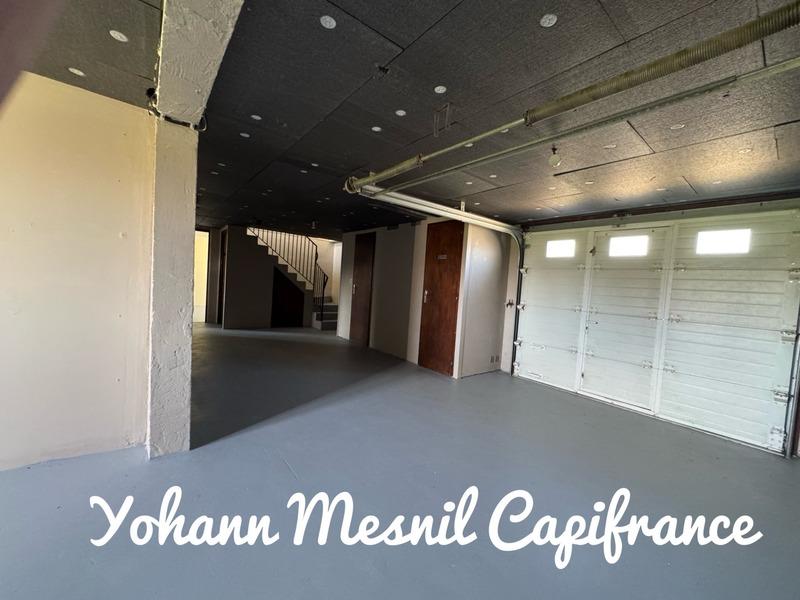 Maison - 120 m² - 8 pièces