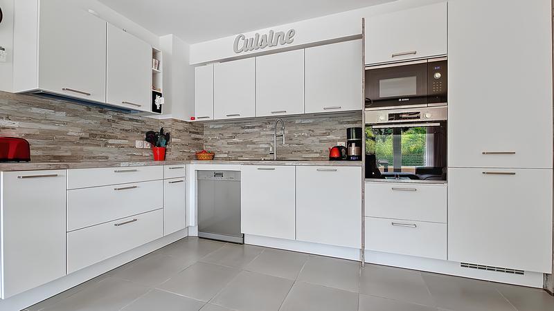 Appartement - 72 m² - 3 pièces