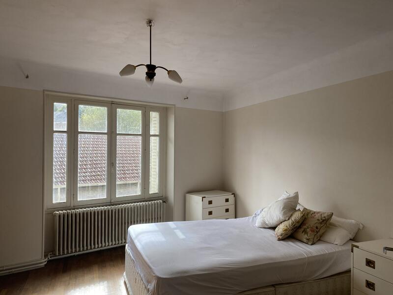 Maison ancienne - 214 m² - 10 pièces