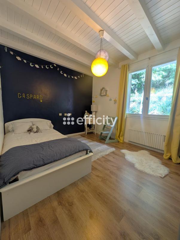 Villa - 290 m² - 5 pièces