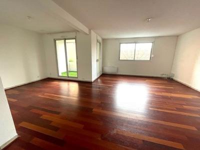 Appartement - 87 m² - 3 pièces