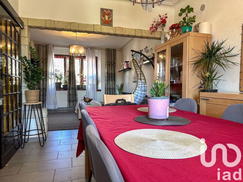 Maison - 147 m² - 8 pièces