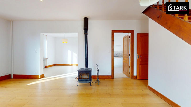 Maison - 91 m² - 5 pièces