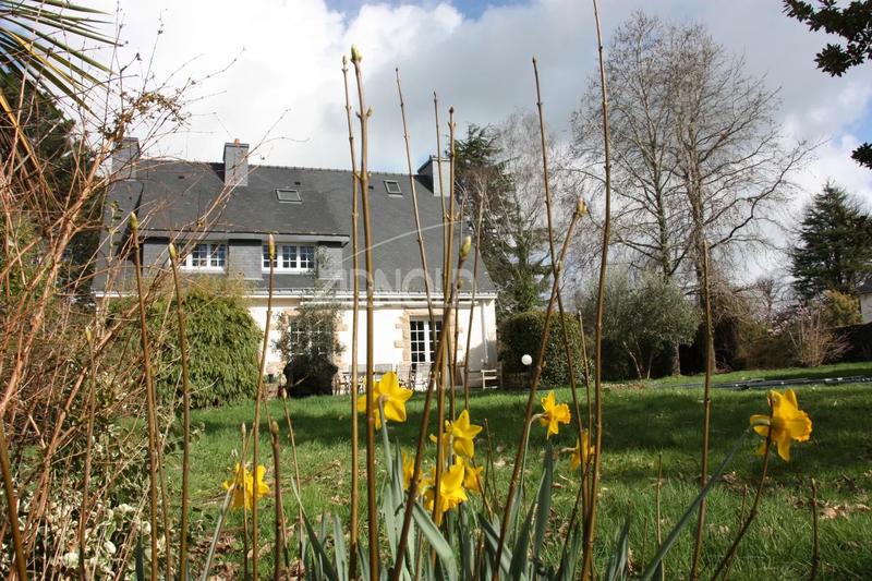 Maison - 155 m² - 8 pièces