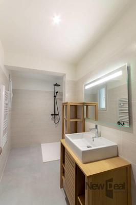 Appartement - 120 m² - 5 pièces