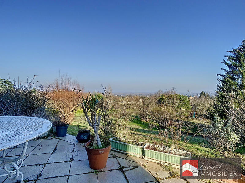 Maison - 200 m² - 6 pièces