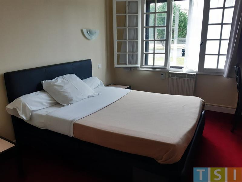 Immeuble de bureaux - 1 300 m² - 2 pièces