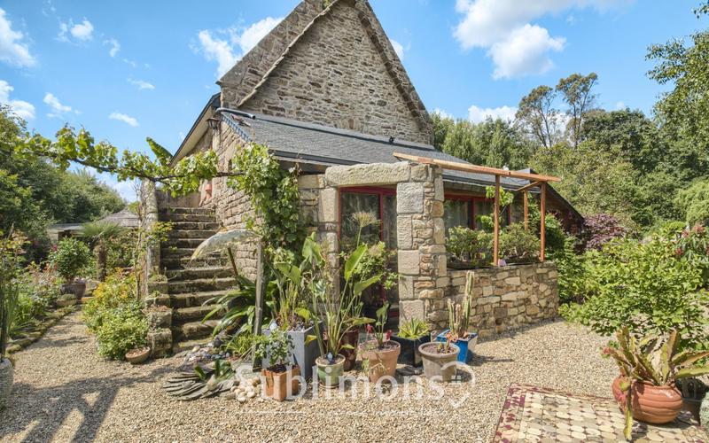 Maison - 104 m² - 5 pièces