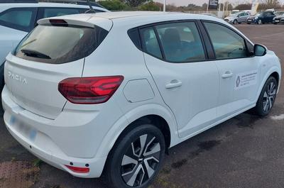 Dacia sandero III expression TCe 90 -24