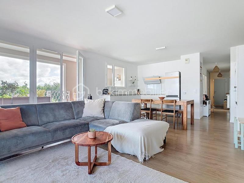 Appartement - 81 m² - 4 pièces