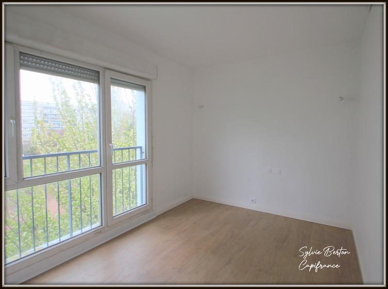 Appartement - 84 m² - 5 pièces