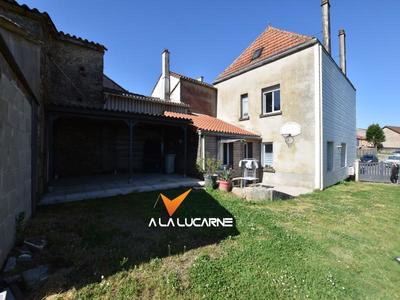 Maison en pierre - 243 m² - 7 pièces