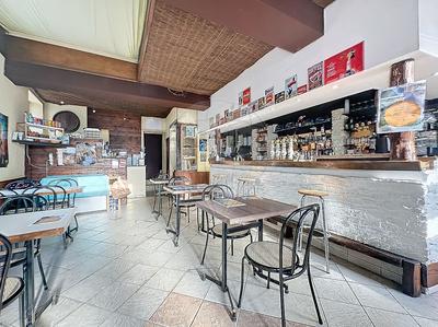 Immeuble - 177 m² - 3 pièces