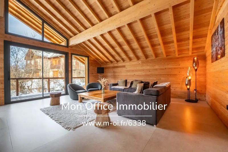 Châlet - 255 m² - 6 pièces