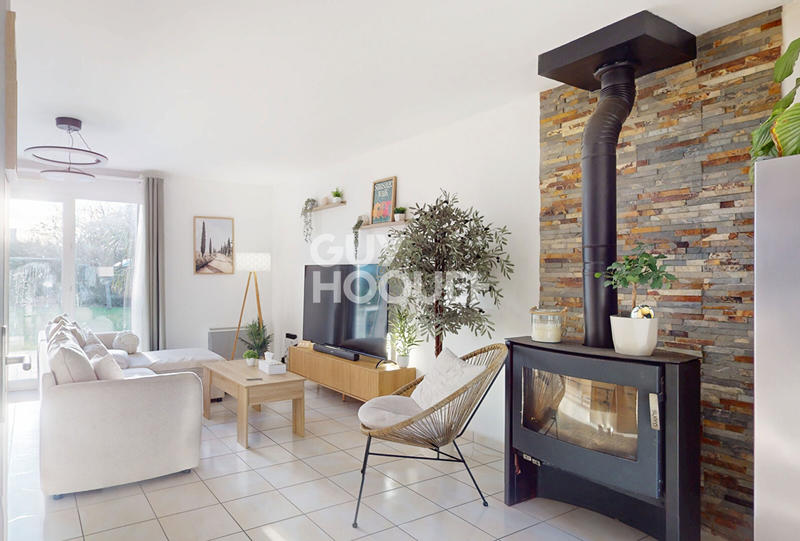 Maison - 82 m² - 4 pièces