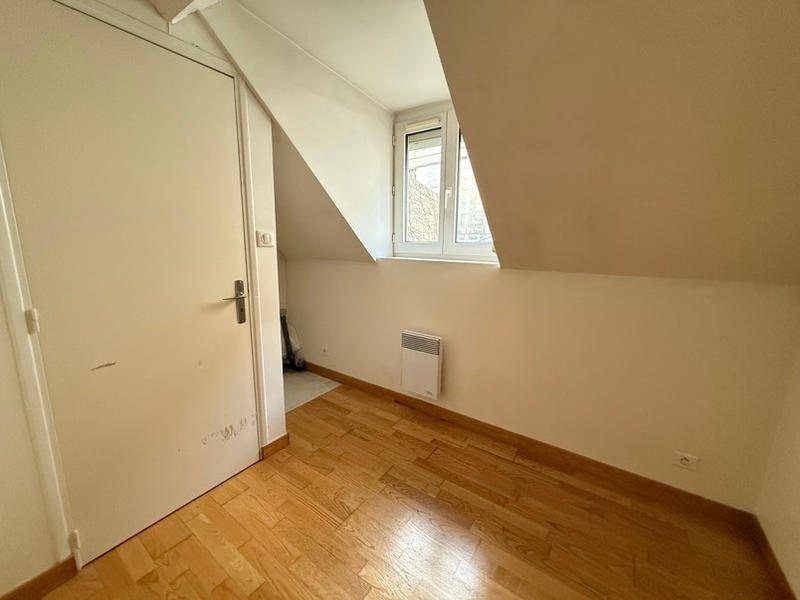 Immeuble - 96 m² - 6 pièces