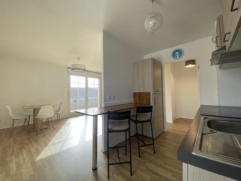 Appartement ancien - 73 m² - 4 pièces