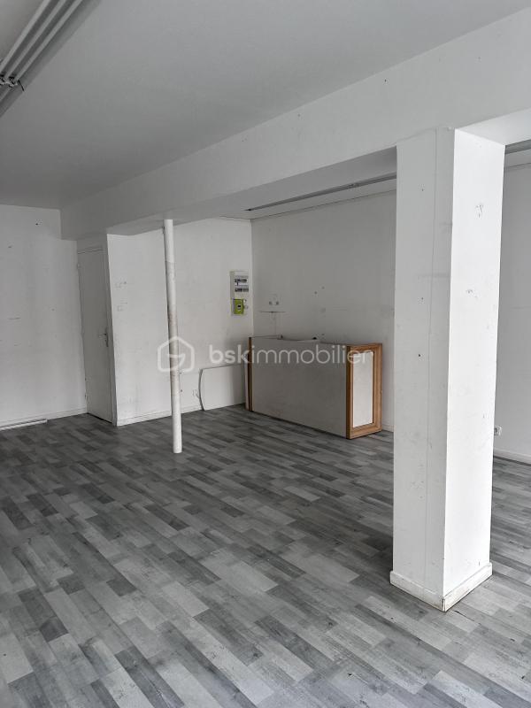 Bureau - 80 m² - 3 pièces