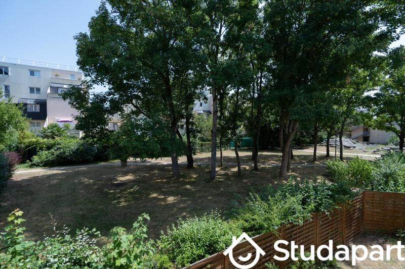 Chambre - 11 m² - 1 pièce