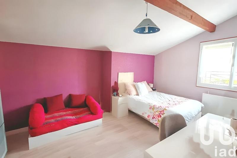 Maison - 204 m² - 8 pièces