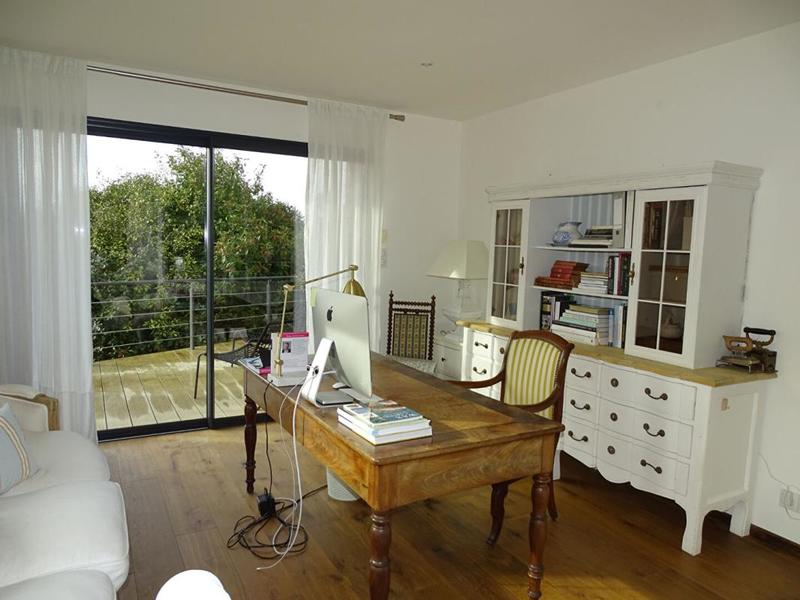 Maison - 243 m² - 8 pièces