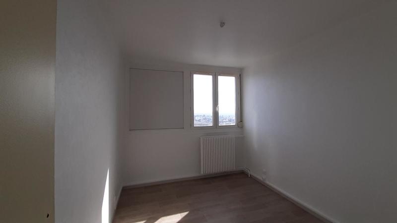 Appartement - 77 m² - 4 pièces