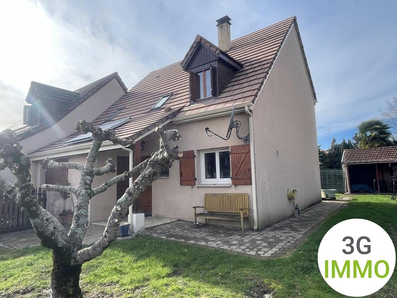 Maison - 91 m² - 5 pièces