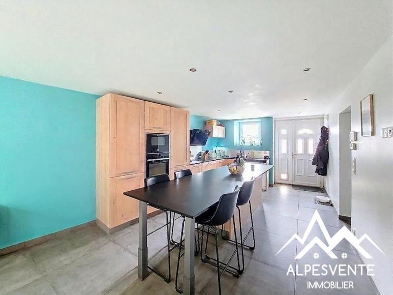 Maison de village - 96 m² - 4 pièces