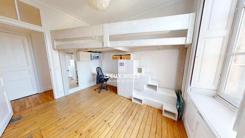 Appartement - 115 m² - 4 pièces