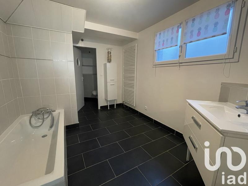 Maison - 212 m² - 7 pièces