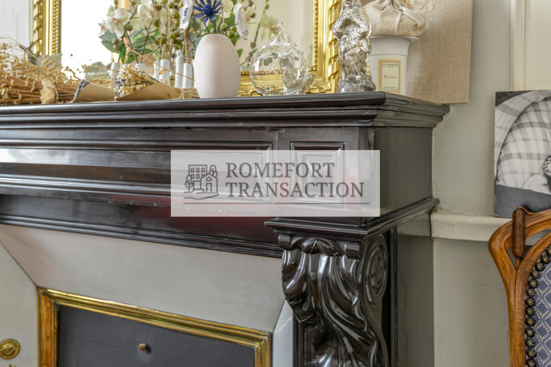 Maison - 214 m² - 10 pièces