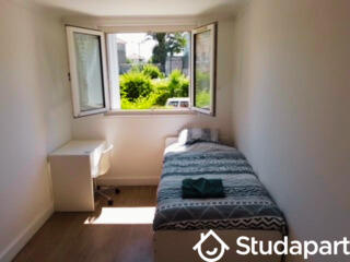 Chambre - 12 m² - 1 pièce