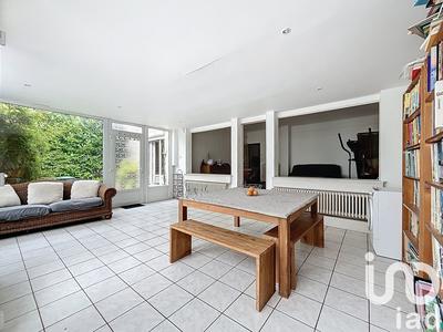 Maison - 122 m² - 5 pièces