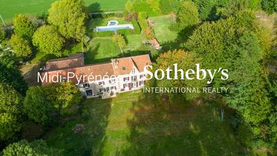 Maison de maîtres - 510 m² - 20 pièces