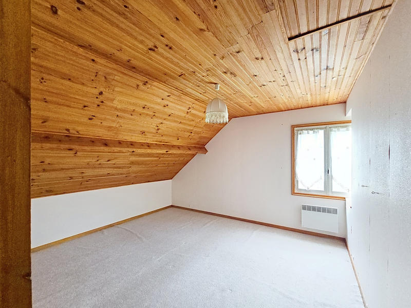 Maison - 139 m² - 7 pièces