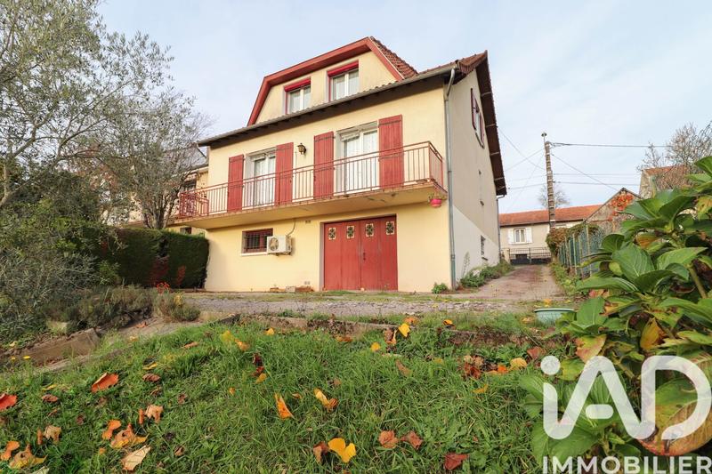 Maison de ville - 134 m² - 5 pièces