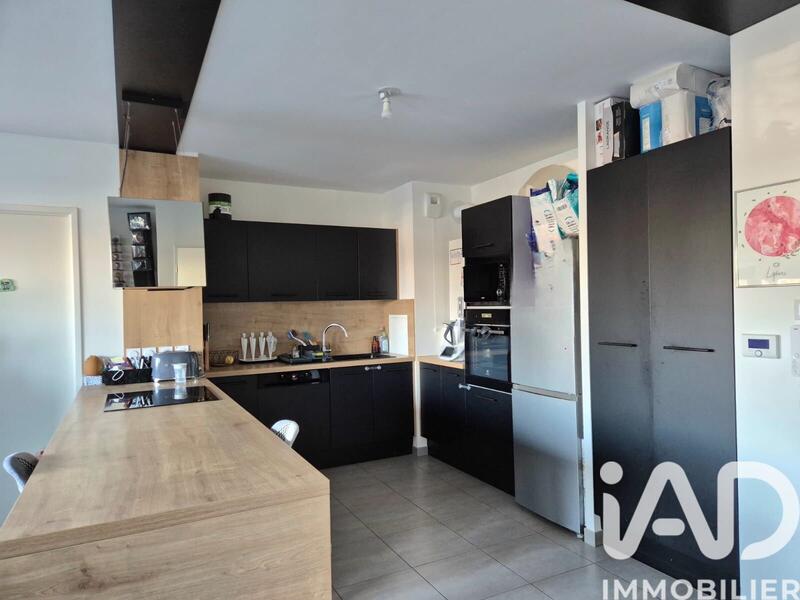 Appartement - 64 m² - 3 pièces