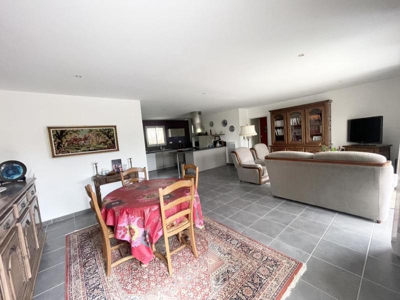 Maison - 111 m² - 5 pièces