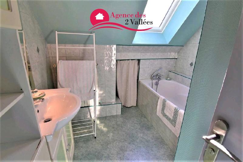 Maison - 138 m² - 7 pièces