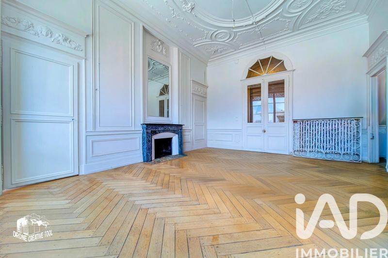 Appartement - 135 m² - 5 pièces