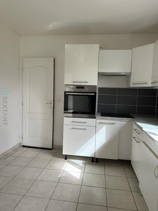 Maison - 98 m² - 5 pièces