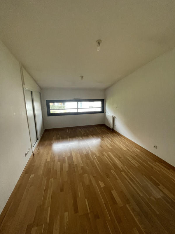 Maison - 196 m² - 6 pièces