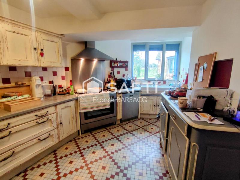 Maison - 182 m² - 7 pièces