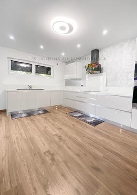 Villa - 130 m² - 5 pièces